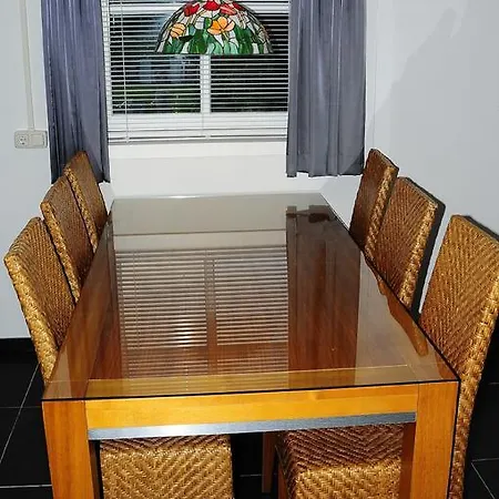 Apartment Herkenhoek 3 Bedroom *