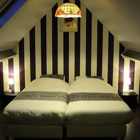 Herkenhoek 3 Bedroom アパート Heeswijk-Dinther